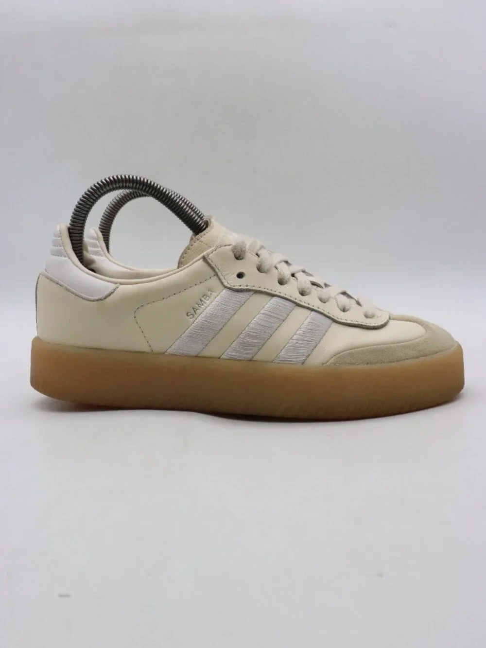 Adidas Sambae Shoes Women's Size 6.5 Wonder White Gum Sneakers Athletic Shoes